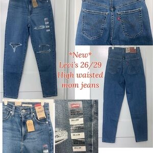 NWT 
Levi's Blue High Waisted Mom Jeans